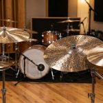 Guide d’achat cymbales : bien choisir chaque élément de son kit
