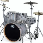 DW DWe E33 Drum Kit Finish Ply DN Avis : Est-ce une bonne batterie pour le studio ?