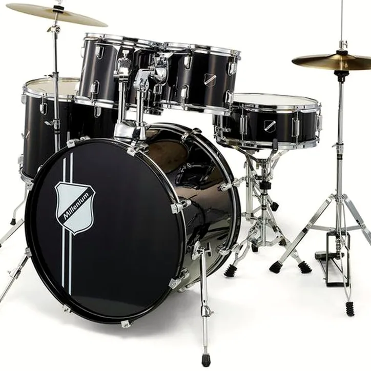 Millenium Focus 22 Drum Set Black